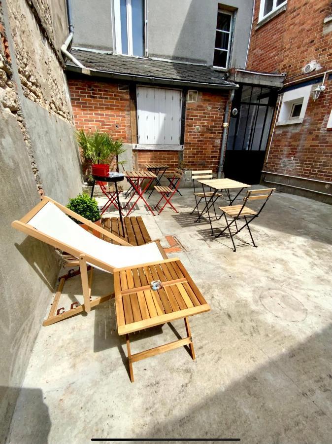 Faubourg Des Voyageurs N°7 Saran Exterior foto